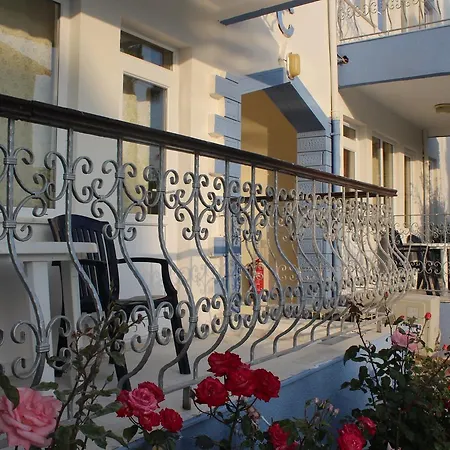 Appart hôtel Papaya 3*